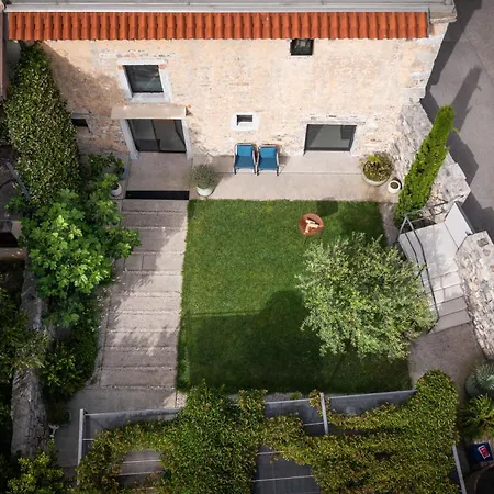 Kambra Villa Dutovlje